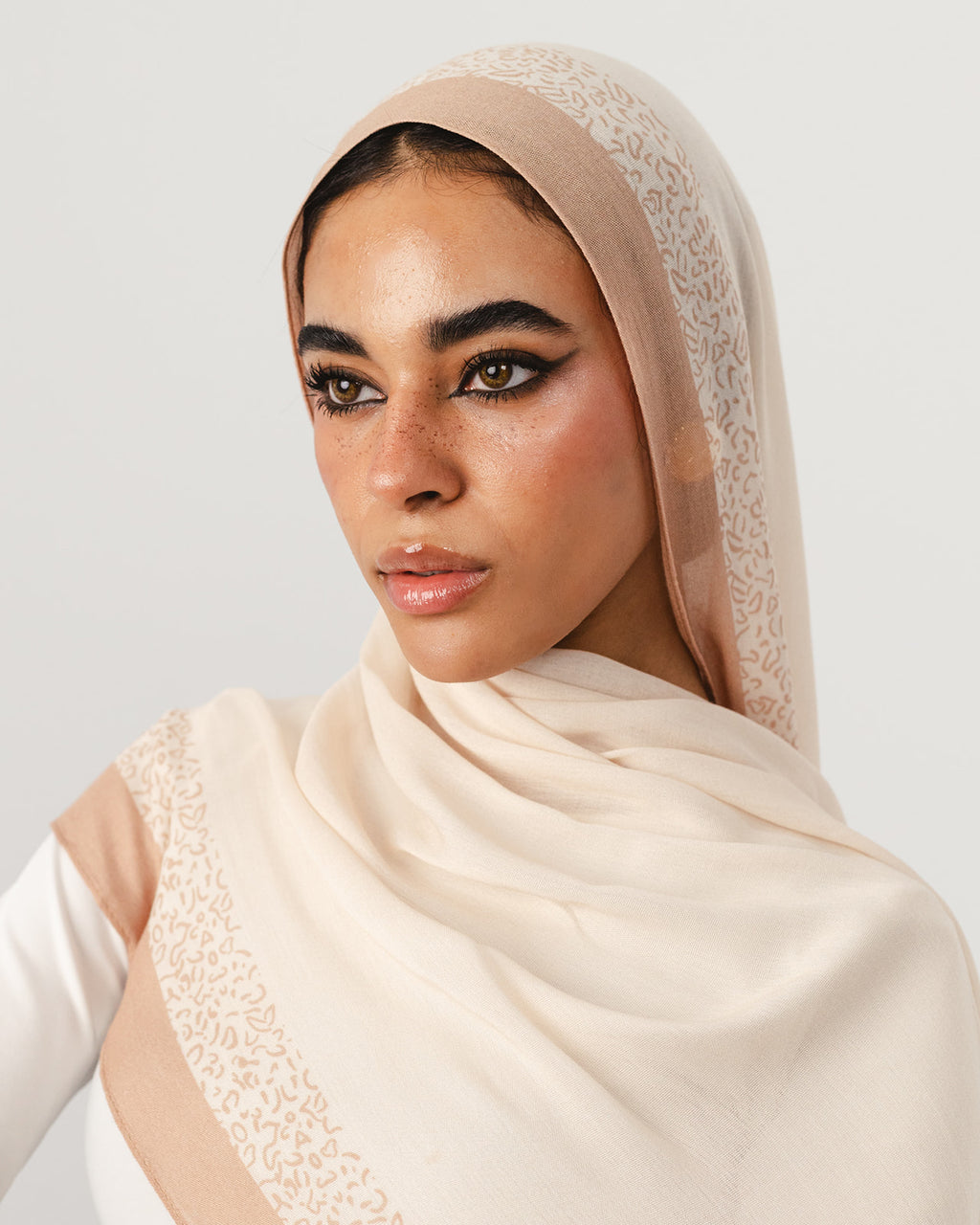 Lecharpe Scarf Aura
