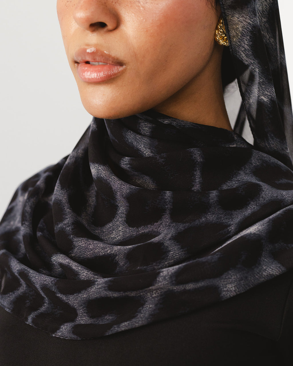 Lecharpe Scarf Tiger Chiffon