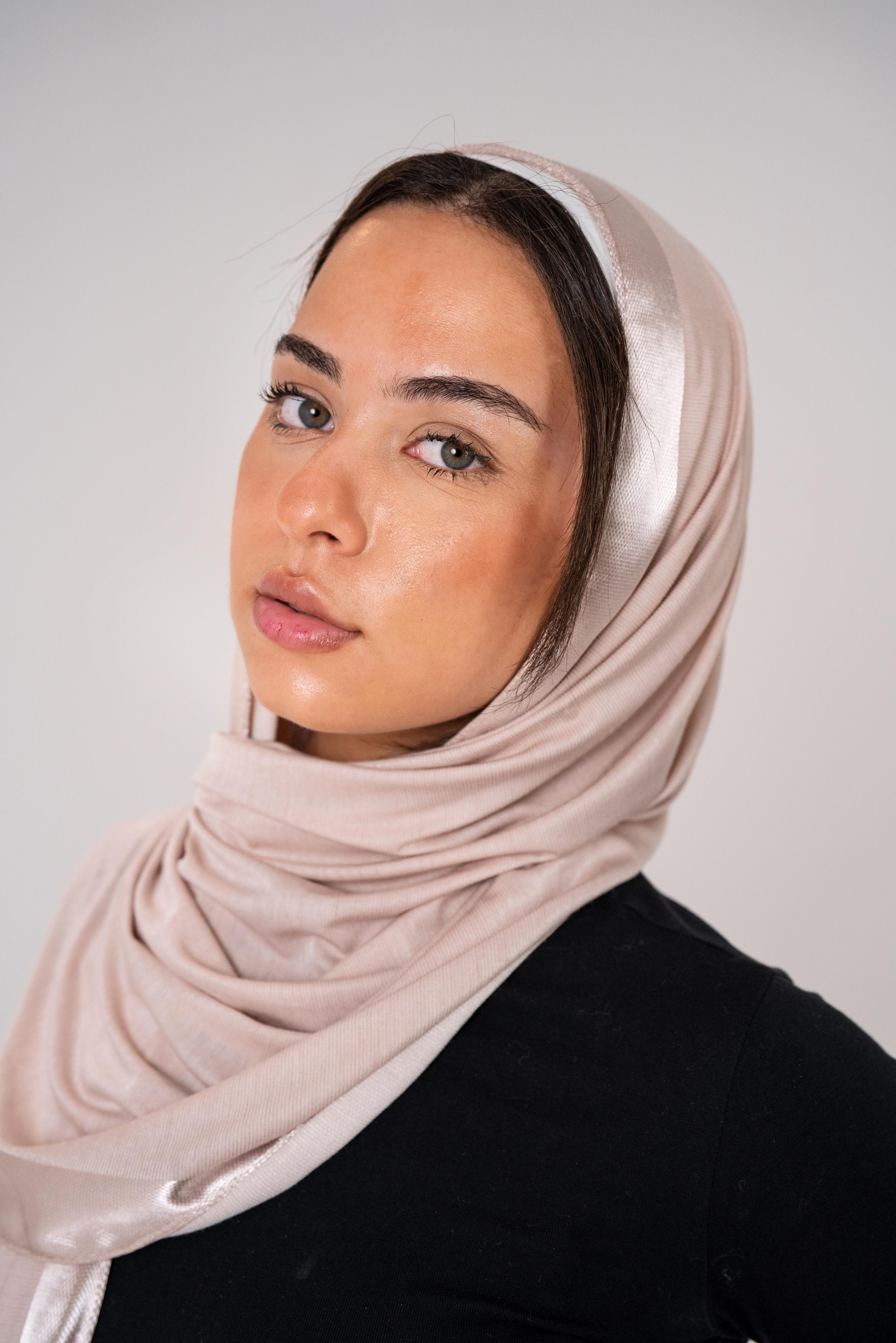 Lecharpe Scarf Plain Patternsd Kuwaiti